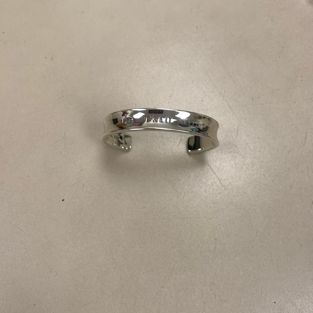 tiffany & co cuff bracelet